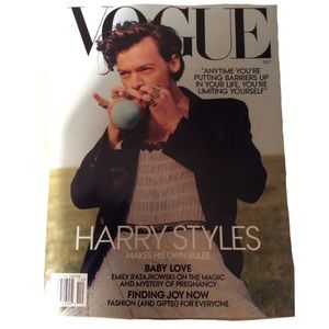 RARE Harry Styles Vogue!!!!